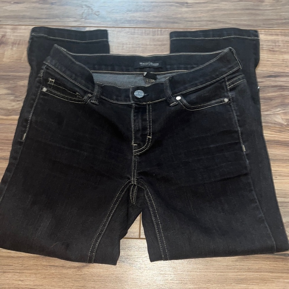 below knee length black jeans with zippers